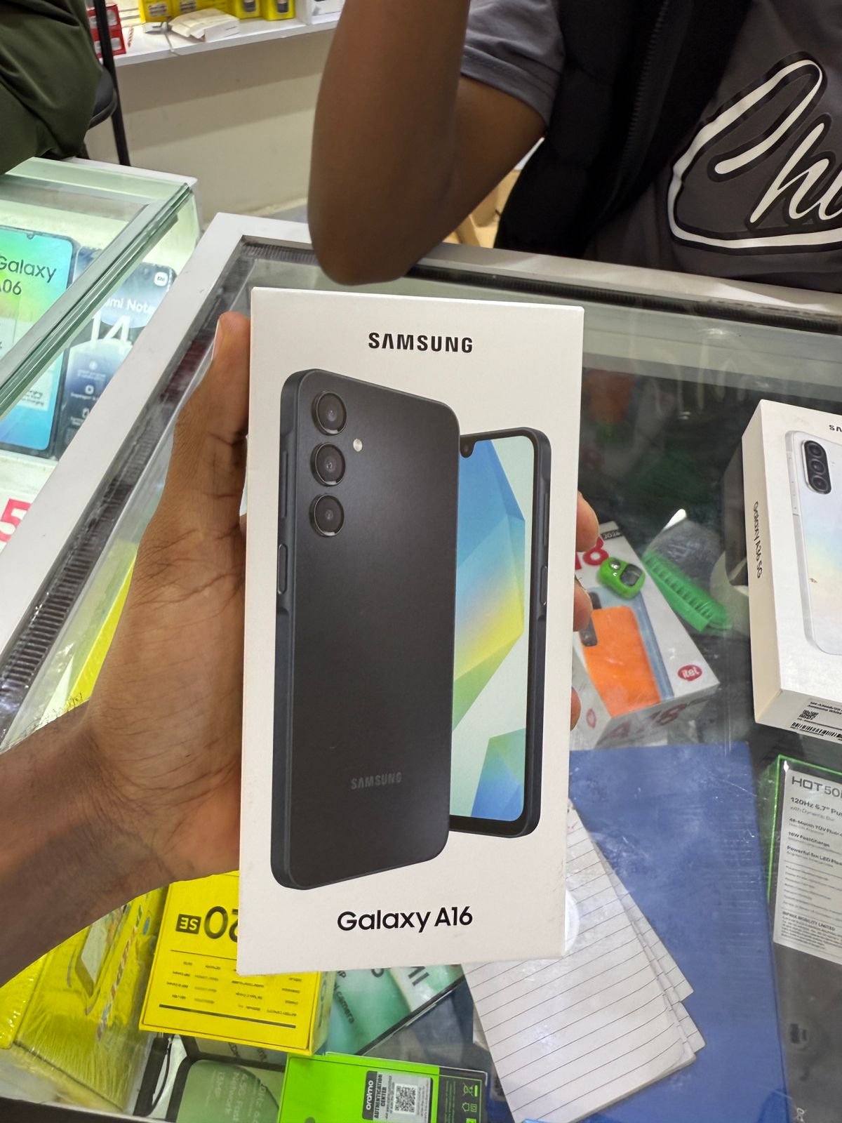 A 16 4/128 Gb